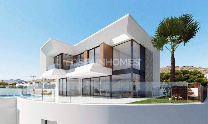 Luxury Villa with Striking Views in Finestrat Alicante