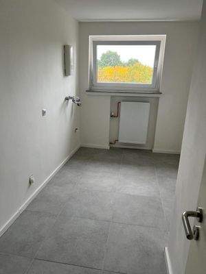 WhatsApp Image 2025-10-08 at 13.53.56 (2)