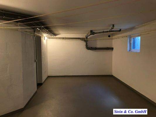 Trockenraum im Keller (1)