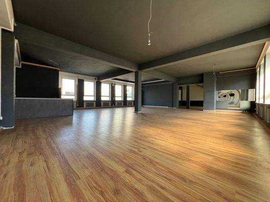 vorderer Raum komplett.jpg