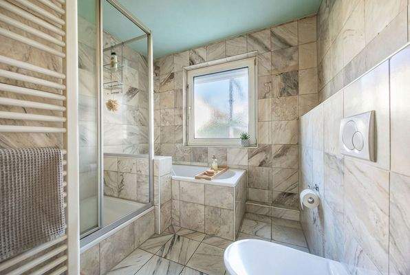 Bad-Einrichtungsbeispiel