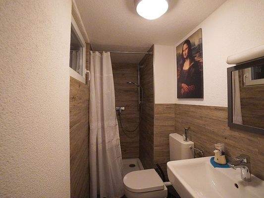 Duschbad im UG