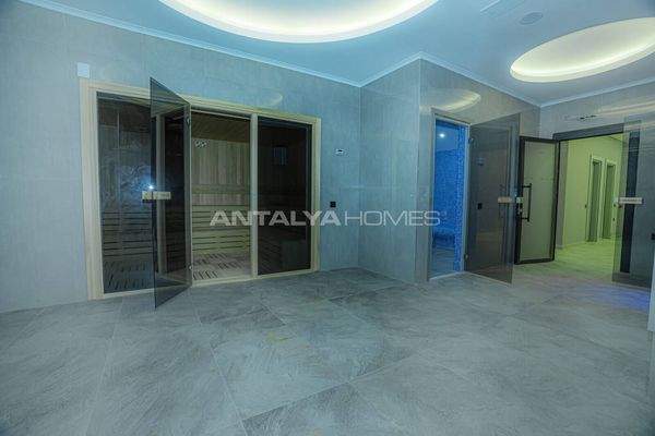 Modern Real Estate Close to the Seacoast in Alanya, Avsallar