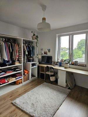 Schlafzimmer / Büro