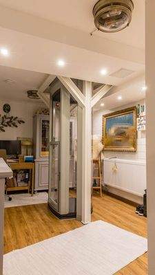 Innenflur (UG) (2).jpg