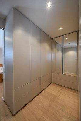 Ankleide Masterschlafzimmer (EG)