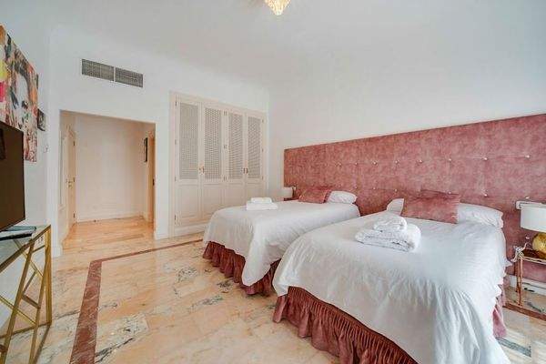 luxus-ferienvilla-son-vida-beverly-hills-062