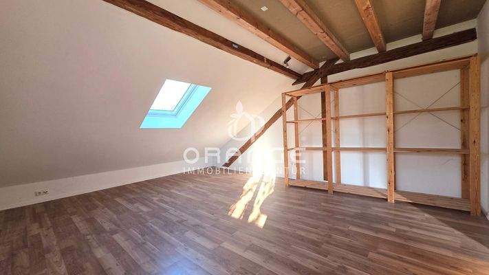 Schlafzimmer / Kinderzimmer