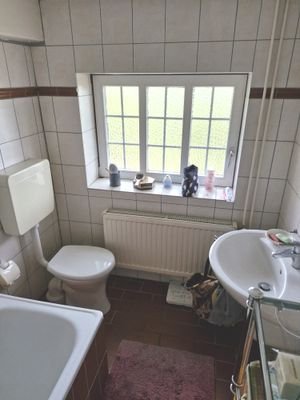 Bad mit Wanne