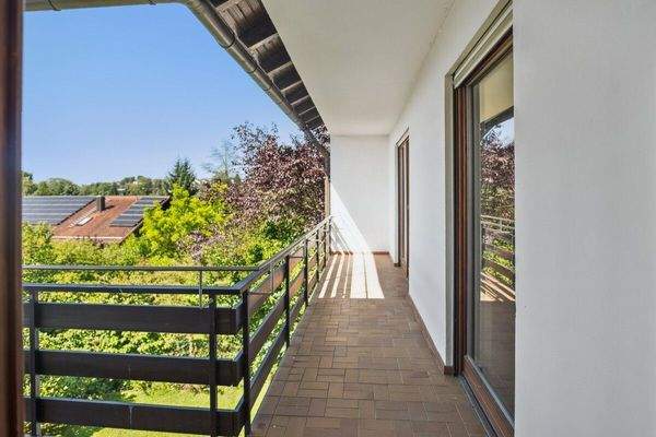 Balkon (Hauptwohnung)