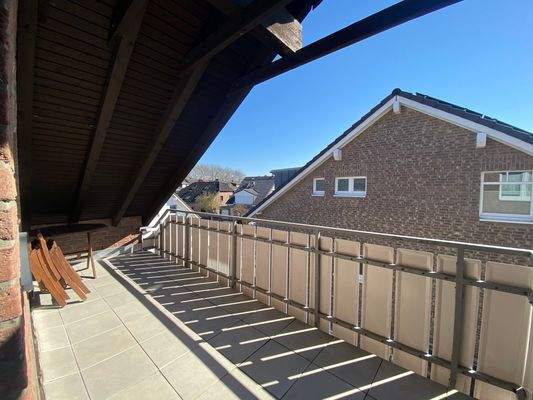 Balkon- 2. Ansicht
