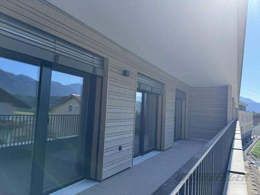 20250915_133236133_iOS