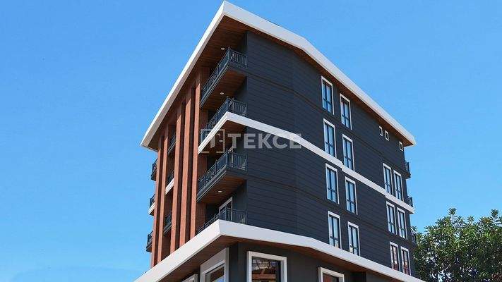 City and Mountain-View Apartments in the Center of Alanya Antalya