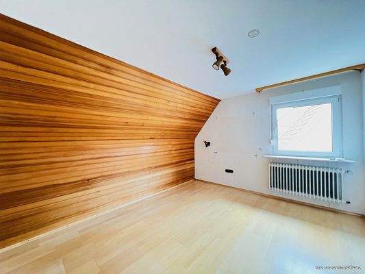 Zimmer 1 OG Altbau OG