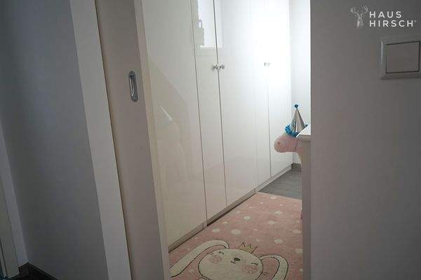 Ankleidezimmer Kind 