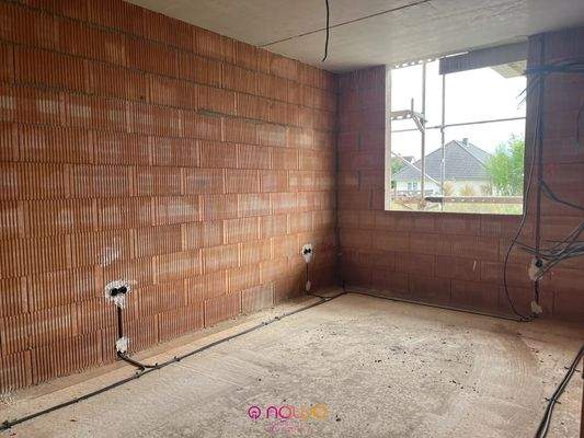 Fast 16 m² Wohnfläche: das Schlafzimmer (Baufortschritt 25.09.2025)