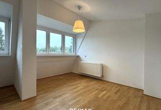 Koch-/Wohn-/Essbereich