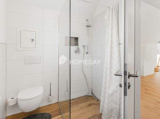 1. OG Badezimmer 1 1