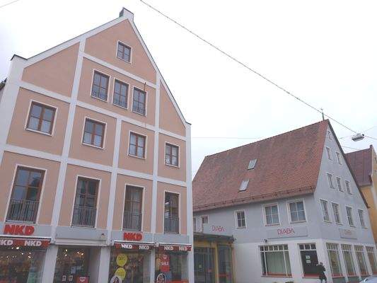 Deininger Straße 6 und 4