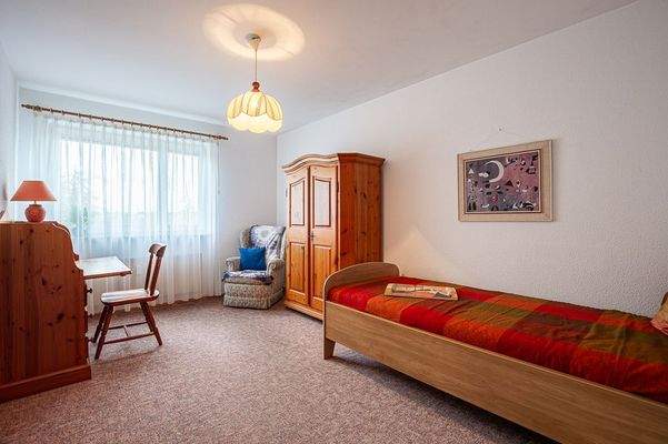 Schlafzimmer 3
