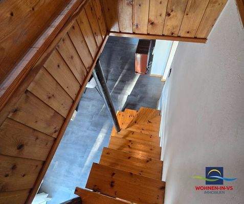 Treppe vom DG in das OG