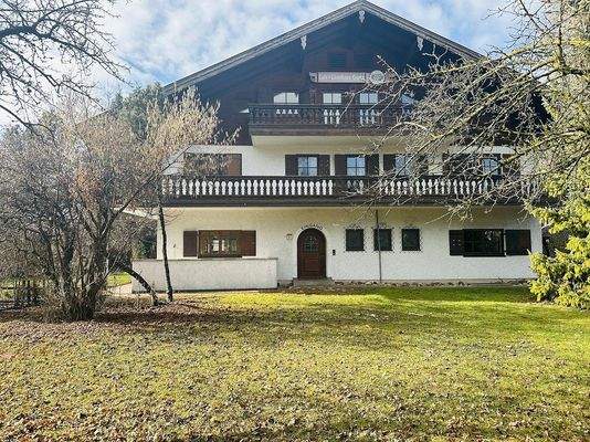 Weitere Impressionen vom Grundstück mit Altbestand