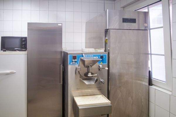 Vorratsraum, Eismaschine