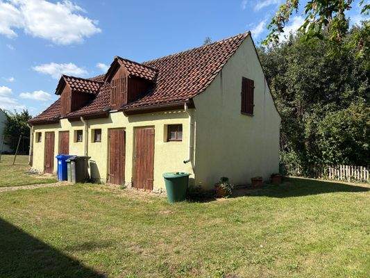 Außenansicht (Nebengebäude)