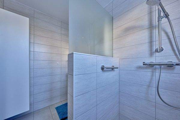 Modernisiertes Bad im EG