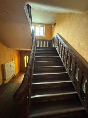2 Treppenhaus.JPEG