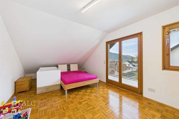 Kinderzimmer 2 DG -1