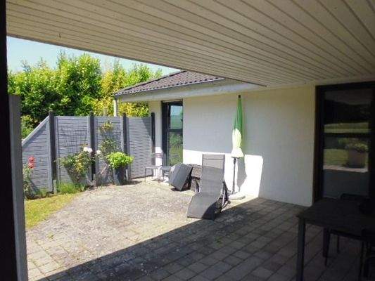 überdachte Terrasse