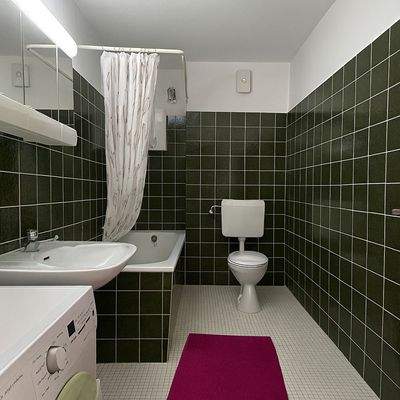 Badezimmer KI bearbeitet