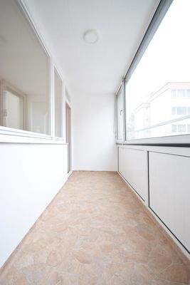 Loggia - Renovierte 3 Zimmer Wohnung mit Loggia Miete Schallmoos Salzburg