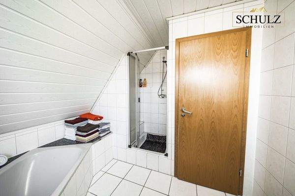 Badezimmer OG 