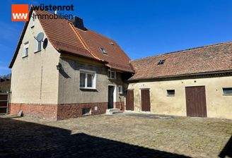 Sicht auf das Haus vom Innenhof