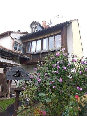 Rückansicht mit Laube