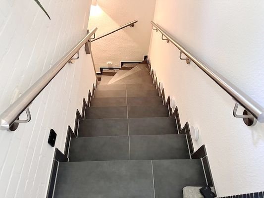 Treppenabgang zum Kellergeschoss