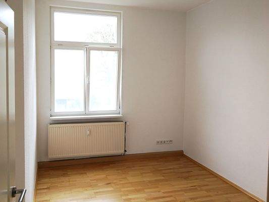 Schlafzimmer 2 mit Parkett