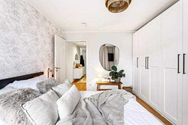 2.OG links Schlafzimmer 