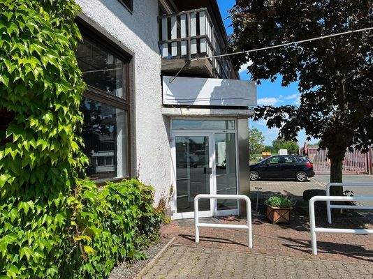 Eingang Gewerbeeinheit.JPG