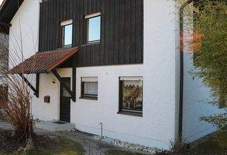 Hauseingang giebelseitig