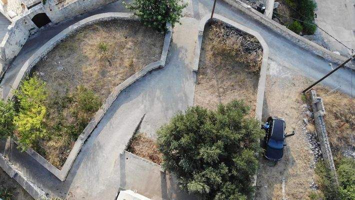 Kreta, Patima: Zweistöckiges Haus mit Berg- und Meerblick sowie zusätzlicher Ausbaumöglichkeit zu verkaufen