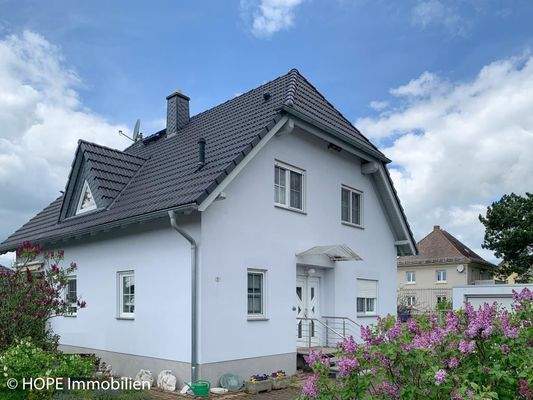 Giebel mit Hauseingang