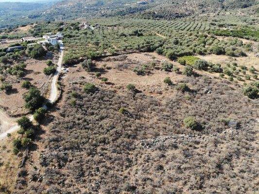 Kreta, Stilos: Ruhiges Hanggrundstück mit Meerblick zu verkaufen