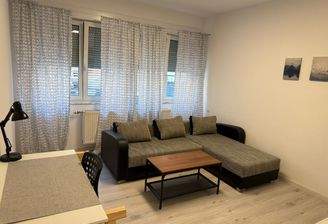 Wohnung mieten auf Zeit in Stuttgart Vaihingen Kurzzeitmiete bei urbanbnb 1.jpg