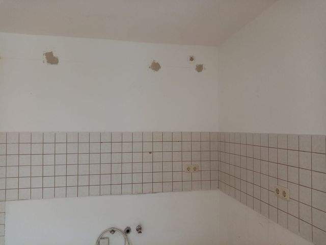 Bezahlbare 3,5-Zimmer-Wohnung mit Einbauküche | ca. 70 m² | nur 399 € kalt - Photo 2