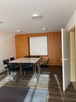 1. OG Büro Besprechungsraum b