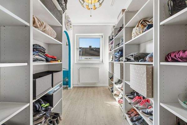 Ankleide Elternschlafzimmer 1. OG