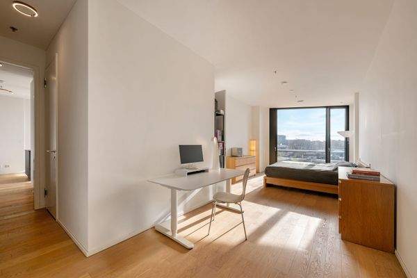 Geräumiges Schlafzimmer